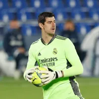 Hansi Flick, do Barcelona, sai em defesa de Courtois no Real Madrid: \'Acho que essas...\'