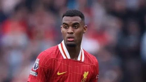 Ryan elogia trabalho de Arne Slot no Liverpool. Foto: Alex Livesey/Getty Images