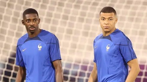 Dembelé e Mbappé juntos na Seleção Francesa. Foto: Robert Cianflone/Getty Images