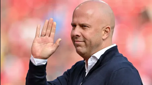 Arne Slot, treinador do Liverpool pode ter reforço em janeiro. Photo by Cody Froggatt/News Images