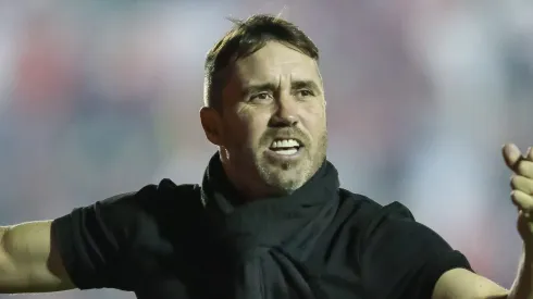 Ex-Internacional, Eduardo Coudet ganha força para assumir rival do Corinthians na América do Sul. (Photo by Pedro H. Tesch/Getty Images)