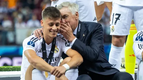 Arda Güler e Carlo Ancelotti conversando