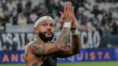 Memphis Depay supera críticas e gera primeiro efeito positivo no Corinthians. (Foto: Imago)
