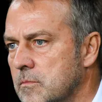 Barcelona quer desbancar Bayern e PSG por astro pedido por Hans Flick