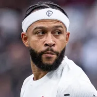 Corinthians toma decisão de última hora sobre a saída de Memphis Depay