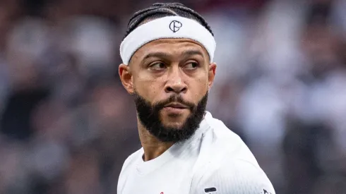 Corinthians toma decisão de última hora sobre a saída de Memphis Depay. Foto: IMAGO / TheNews2