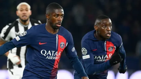 Ousmane Dembele e Randal Kolo Muani do PSG. FOTO: IMAGO / Le Pictorium