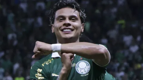 Adeus, Palmeiras: Gigante europeu avança para comprar Richard Ríos em operação de R$ 122 milhões. (Photo by Alexandre Schneider/Getty Images)