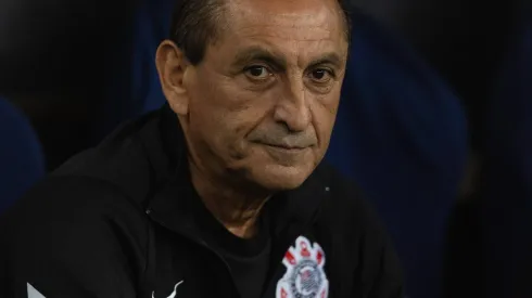 Corinthians pode ter o retorno de Félix Torres e José Martínez antes da Data Fifa; entenda.