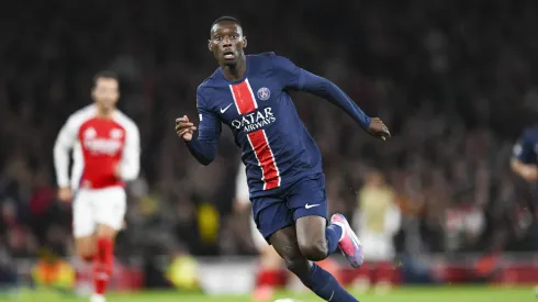 Manchester United atrás de Kolo Muani. Foto: IMAGO / PanoramiC