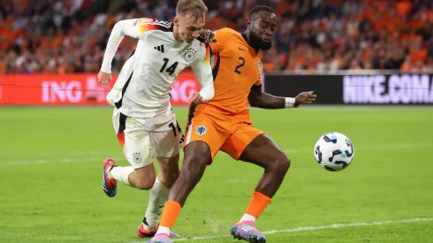 Duelo entre Alemanha e Holanda no turno da Liga das Nações, em Amsterdã (Foto: Alex Grimm/Getty Images)