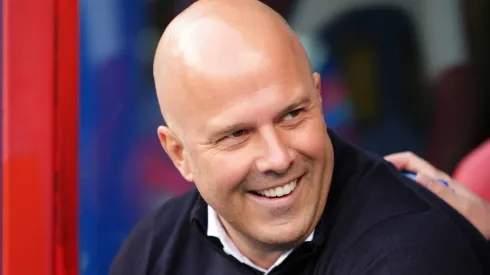 Arne Slot tem interesse de fechar negócio de R$368 milhões com jogador de gigante espanhol. foto: IMAGO / PA images