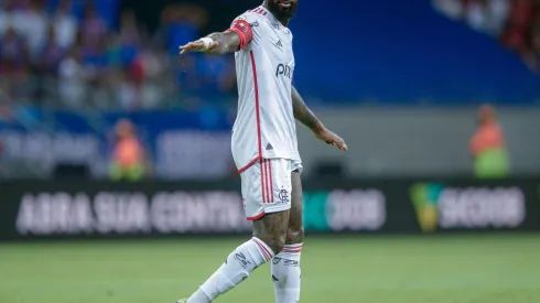 Gérson em ação durante o jogo entre Bahia e Flamengo, no dia 05 de outubro de 2024. (Sipa US / Alamy Stock Photo)