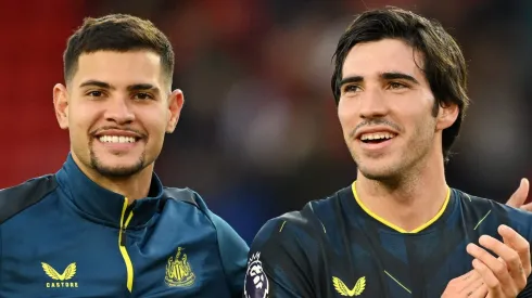 Real Madrid define substituto de Toni Kroos e vai ao Newcastle para contratá-lo. (Photo by Michael Regan/Getty Images)