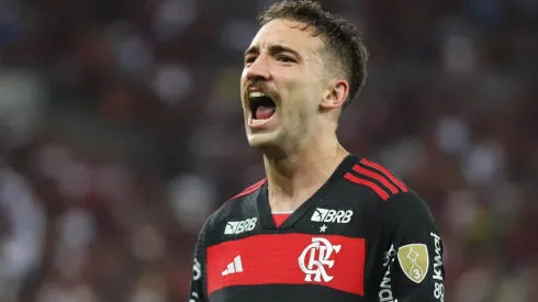 Flamengo define pedida para vender Léo Ortiz a Juventus na próxima janela. (Foto: Imago)