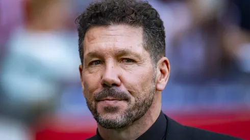 Atletico de Madrid vs CD Leganes - La Liga EA Sports 2024/25 Diego Pablo Simeone, head coach of Atletico de Madrid, getting into the field during the La Liga EA Sports 2024/25 football match between Atletico de Madrid and CD Leganes at Estadio Riyadh Air Metropolitano on October 20, 2024 in Madrid, Spain. Madrid Estadio Riyadh Air Metropolitan Madrid Spain Copyright: xAlbertoxGardinx AGardin_20241020_Football_Liga_Atletico_Leganes_065