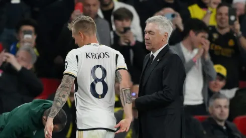 Toni Kroos e Carlo Ancelotti na decisão da Champions League.