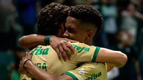 O Palmeiras se mantém firme em não vender seus principais jogadores antes do Super Mundial de 2025. (Foto: IMAGO / Fotoarena)