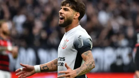 Yuri Alberto lamenta chance perdida na partida entre Corinthians e Flamengo, no dia 20 de outubro de 2024, na Copa do Brasil. (Sipa US / Alamy Stock Photo)