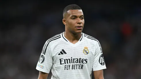 Mbappé vive momento inédito no Real Madrid e reação de Rodrygo viraliza.