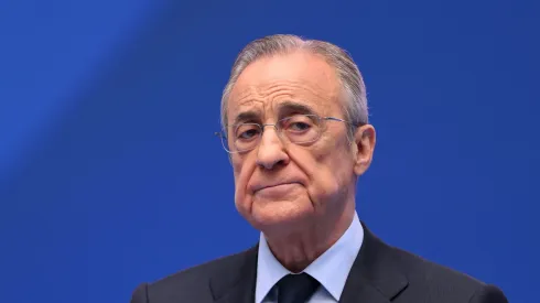 Florentino Pérez vai às compras.