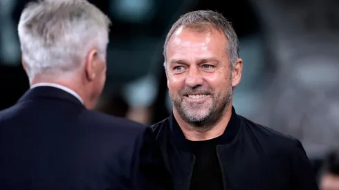 Hansi Flick e Carlo Ancelotti no El Clásico