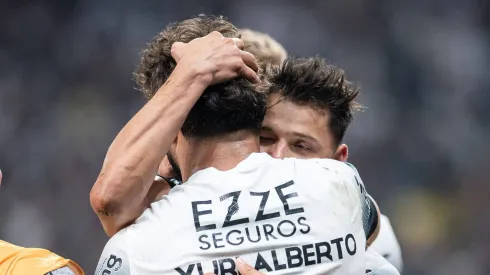 Romero, do Corinthians, pode ser afastado do elenco por não-renovação.