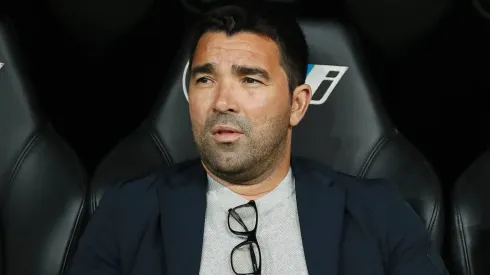 Deco, diretor esportivo do barcelona (à esquerda). foto: IMAGO / AFLOSPORT