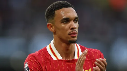 Rival do Real Madrid abre conversas por Arnold e Florentino pode perder o jogador (Photo by Michael Steele/Getty Images)