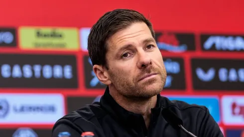 Xabi Alonso é alvo de dois gigantes do futebol europeu