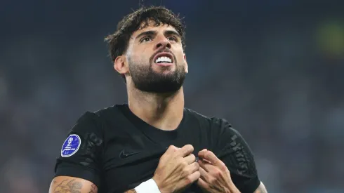 Corinthians surpreende e decide vender Yuri Alberto por R$ 158 milhões. (Photo by Daniel Jayo/Getty Images)