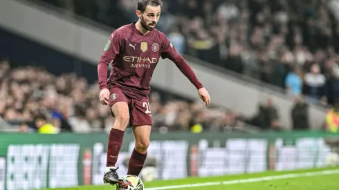 Bernardo Silva durante a partida entre Tottenham e Manchester City, no dia 30 de outubro de 2024, pela Copa da Liga Inglesa. (Action Plus Sports Images / Alamy Stock Photo)