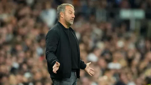 Hansi Flick em partida pelo Barcelona