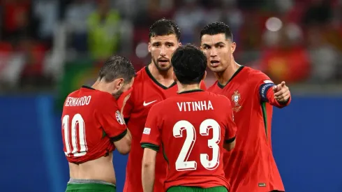 Estrela de Portugal é oferecida ao Barcelona.