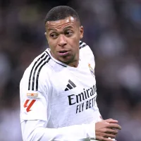 Mbappé ‘nocauteia’ estrela do Real Madrid em treino e Carlo Ancelotti interfere imediatamente