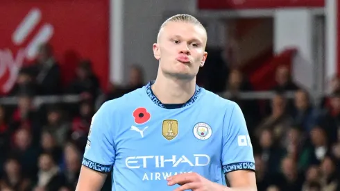 Barcelona dá um passo atrás por Haaland.