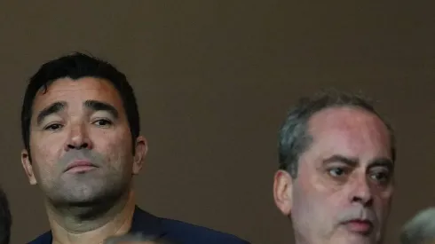 Enquanto Barcelona busca opções para fortalecer seu meio-campo, Deco e a equipe de transferências monitoram a situação de Enzo, com uma possível oferta em vista. (Foto: IMAGO / Pressinphoto)