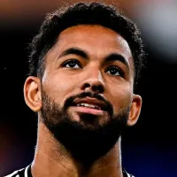 Douglas Luiz quer deixar a Juventus e tenta acordo com time da Premier League