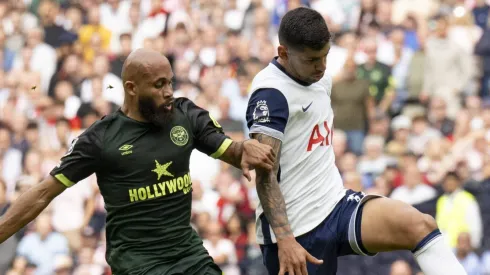 O Liverpool se coloca como principal candidato para contratar o atacante Bryan Mbeumo, destaque do Brentford e alvo de diversos clubes da Premier League. (Foto: IMAGO / Sports Press Photo)