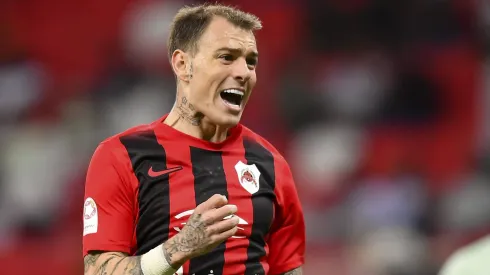 Corinthians deixa Roger Guedes de lado e inicia contatos para repatriar outro grande jogador. Foto: IMAGO / NurPhoto