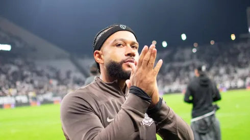 Memphis Depay, do Corinthians, faz gol e manda recado aos Fanáticos.