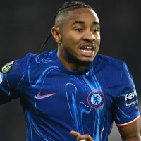 Sem espaço no Chelsea, Nkunku é desejado por outro time da Premier League