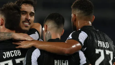 Jogador que está no Botafogo deve ser o primeiro 'reforço' do Flamengo para 2025. (Photo by Lucas Figueiredo/Getty Images)