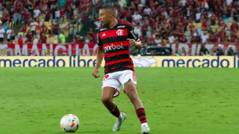 Valid match between Flamengo and Penoral for the quarterfinals of the Copa Libertadores da America Rio de Janeiro RJ, 09/19/2024 - LIBERTADORES/ FLAMENGO/PENARL/RJ - Player Nicolas de la Cruz, during the match between Flamengo and Penarol, valid for the quarterfinals of the 2024 Copa Libertadores da America, held at the Mario Filho stadium Maracana, in the north zone of Rio de Janeiro, this Thursday, September 19, 2024. Foto: Erica Martin/Thenews2/imago images SPO PUBLICATIONxNOTxINxUSA Copyright: xEricaxMartinx