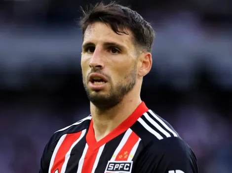 Boca Juniors e River Plate disputam o atacante Calleri, do São Paulo