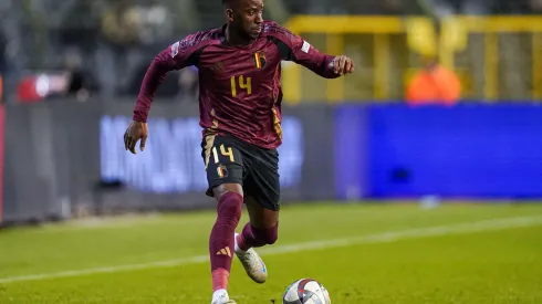 Lukebakio em ação durante a partida entre Bélgica e Itália, no dia 14 de novembro de 2024. (Orange Pics BV / Alamy Stock Photo)