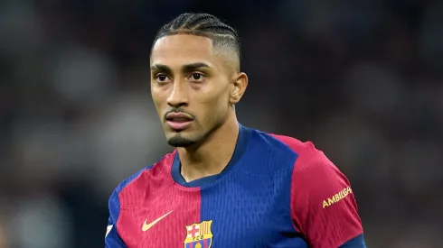 Arsenal quer tirar Raphinha do Barcelona.