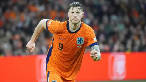 Weghorst em ação na partida entre Holanda e Hungria, no dia 16 de novembro de 2024. (Aflo Co. Ltd. / Alamy Stock Photo)