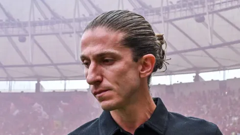 Flamengo de Filipe Luís anuncia a renovação de Evertton Araújo.