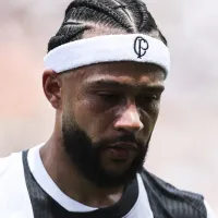 Rivais do Corinthians fazem piada com Memphis Depay após partida contra o Cruzeiro: "É muito..."